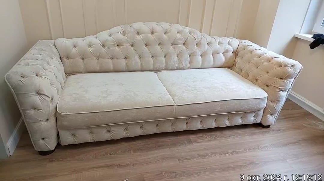 Обивка дивана. Бологое