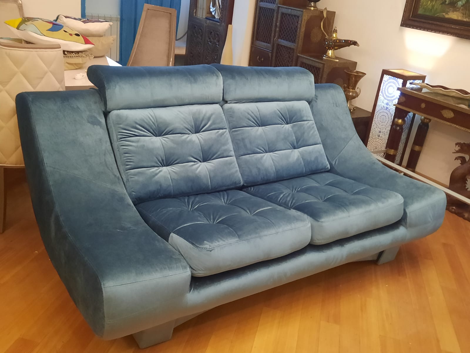 Обивка дивана на дому. Бологое